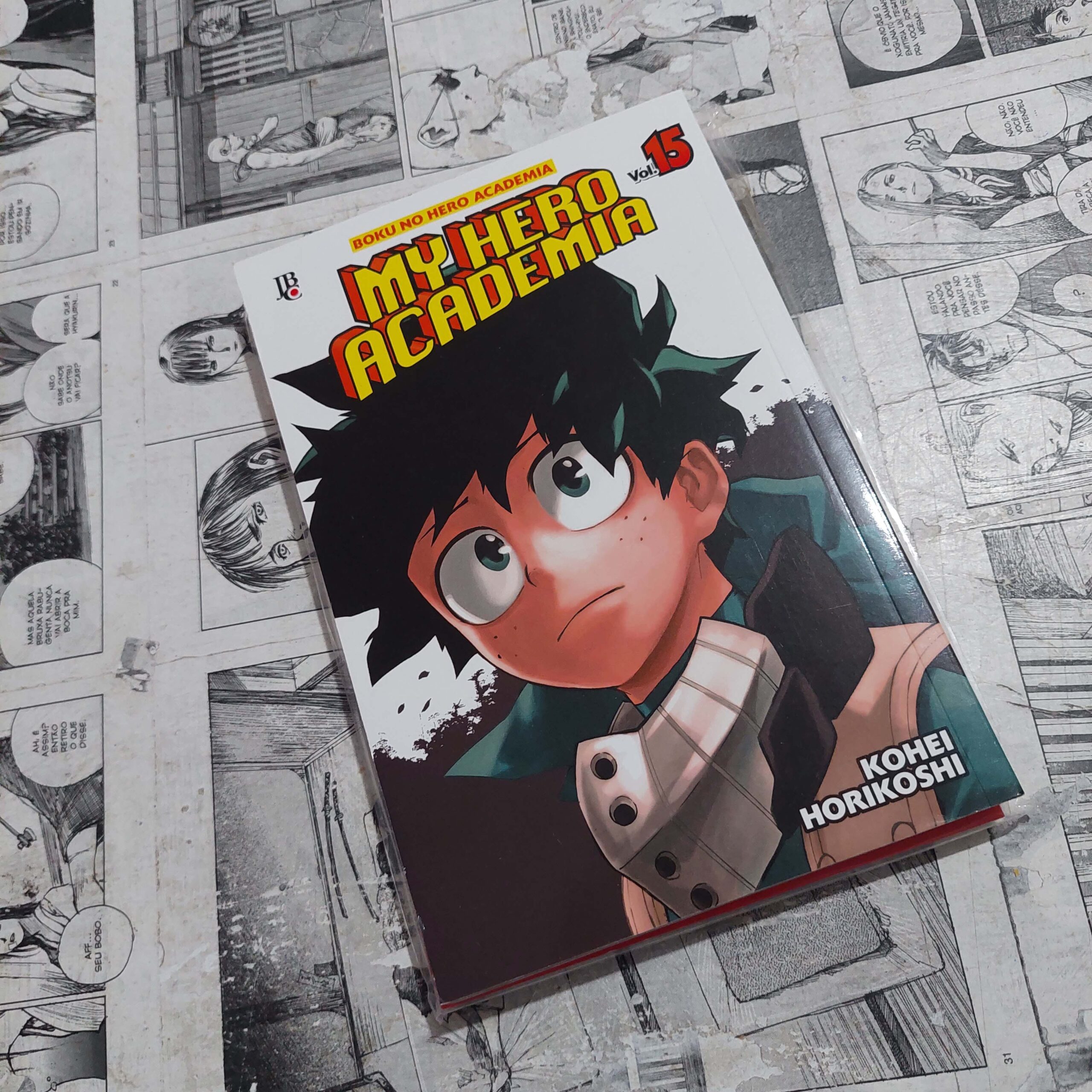 Mangá My Hero Academia Volume 15