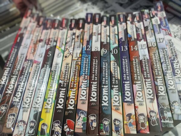 Komi não consegue se comunicar - Vol.1 ao 18 (Lote #297)