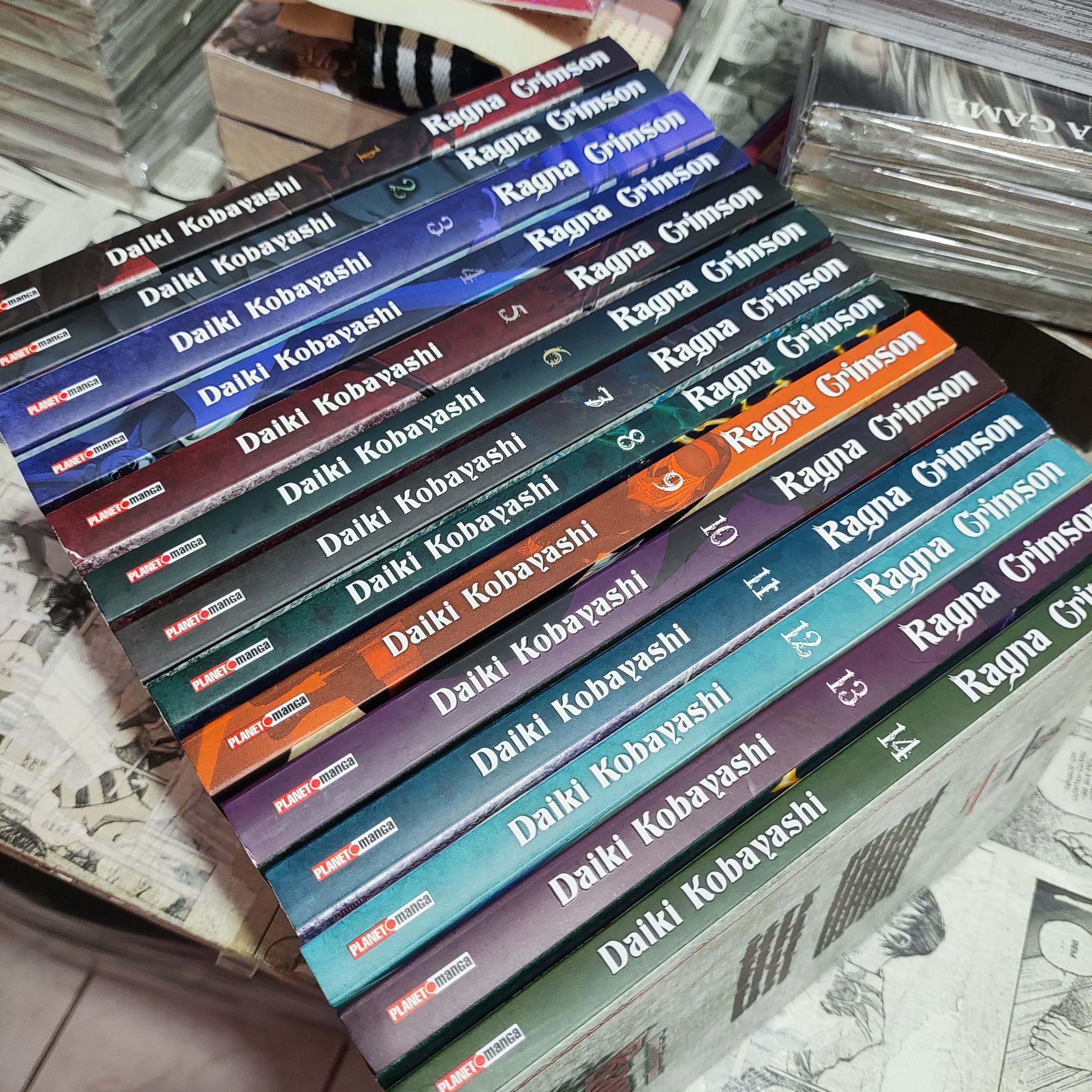 Ragna Crimson - Vol.1 ao 14 - s/marcador (Lote #314)