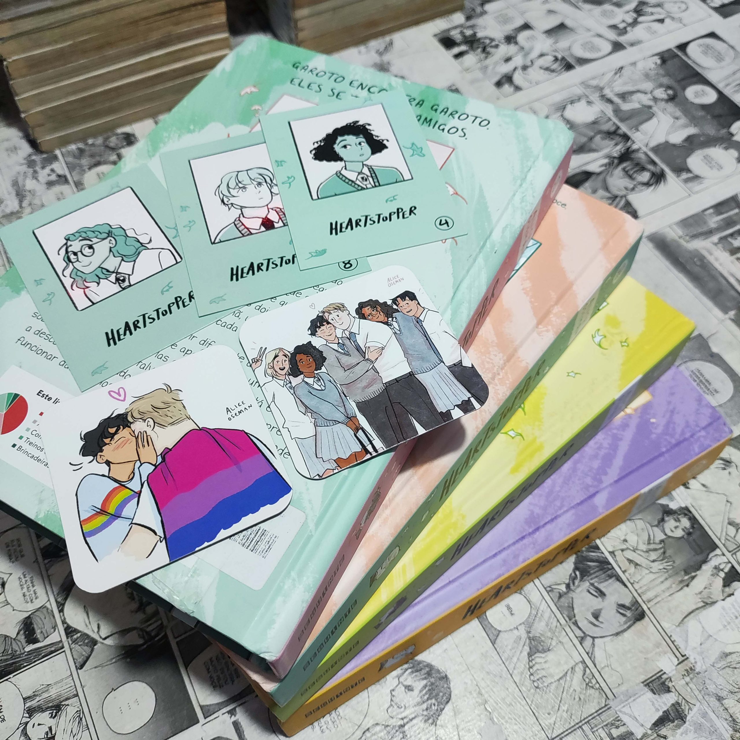 Heartstopper - Vol.1 ao 4 - c/brindes (Lote #317)