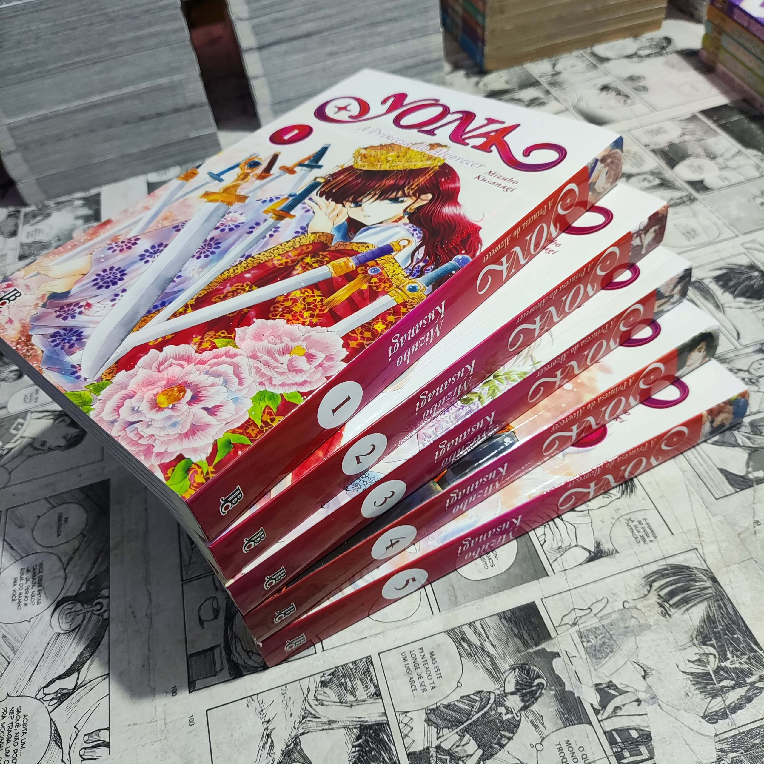 Yona A Princesa do Alvorecer - Vol.1 ao 5 (Lote #319)