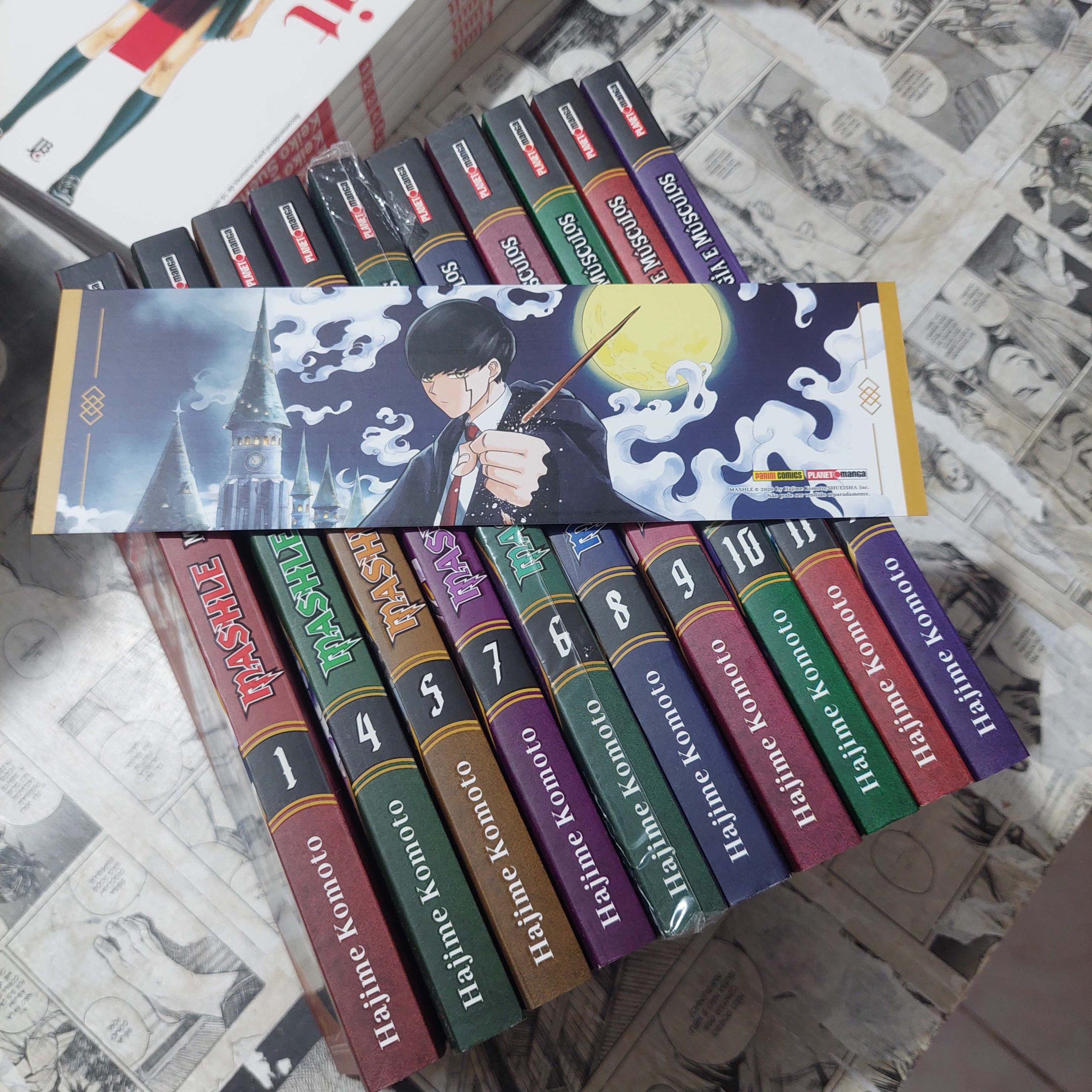 Mashle - Magia e Músculos - Vol.1 ao 12 (Lote #322)