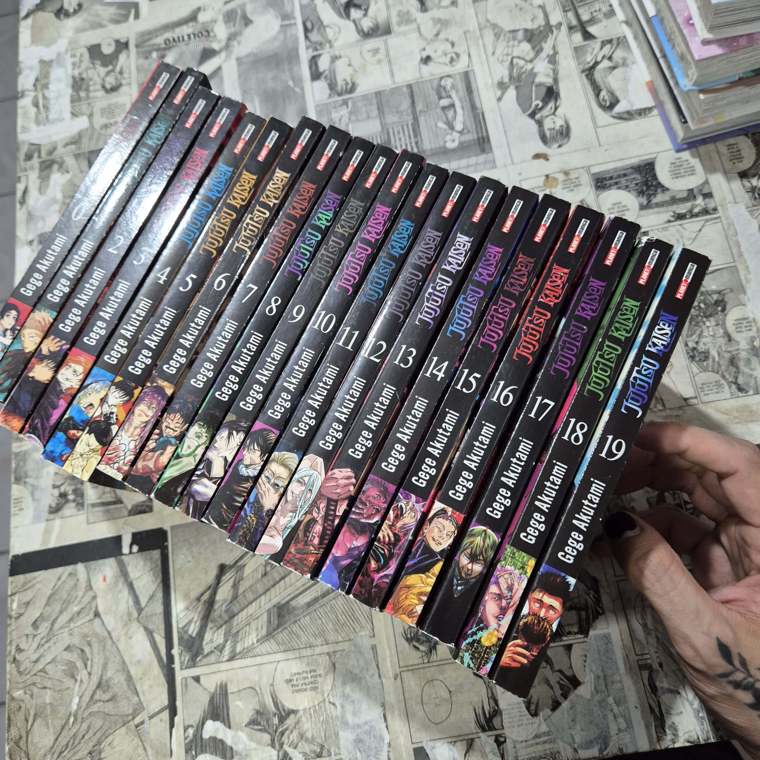 Jujutsu Kaisen - Vol.0 ao 19 (Lote #335)