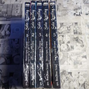 Solo Leveling – New Pop – Vol.1 ao 5 (Lote #337)