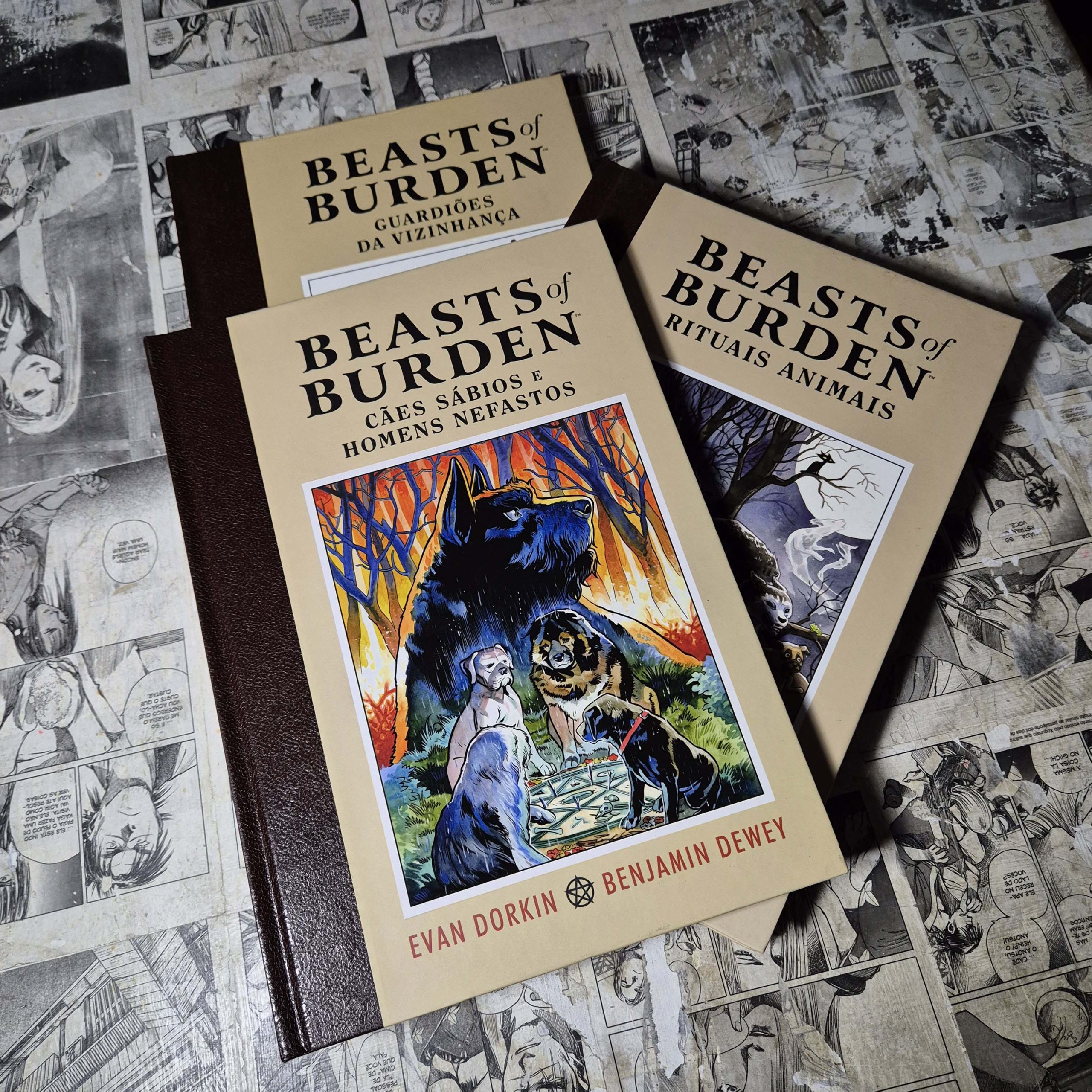 Beasts of Burden Cães Sábios e Homens Nefastos, Rituais Animais e Guardiões da Vizinhança (Lote #344)