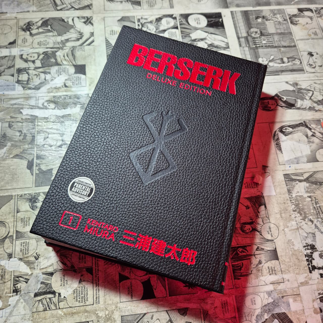 Berserk - Deluxe Edition - Vol.1 em ING (Festival de Importados #22)