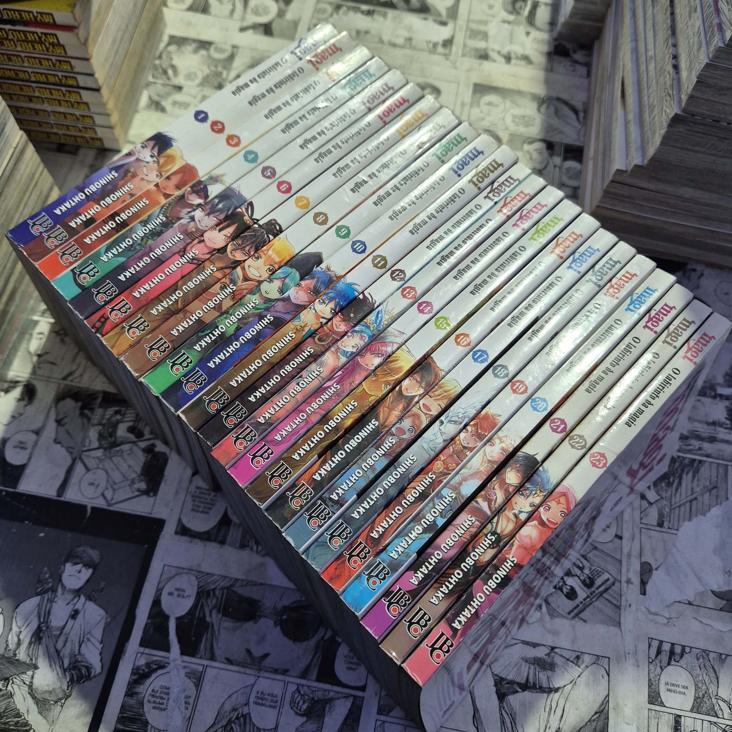 Magi O Labirinto da Magia - Vol.1 ao 23 (Lote #357)