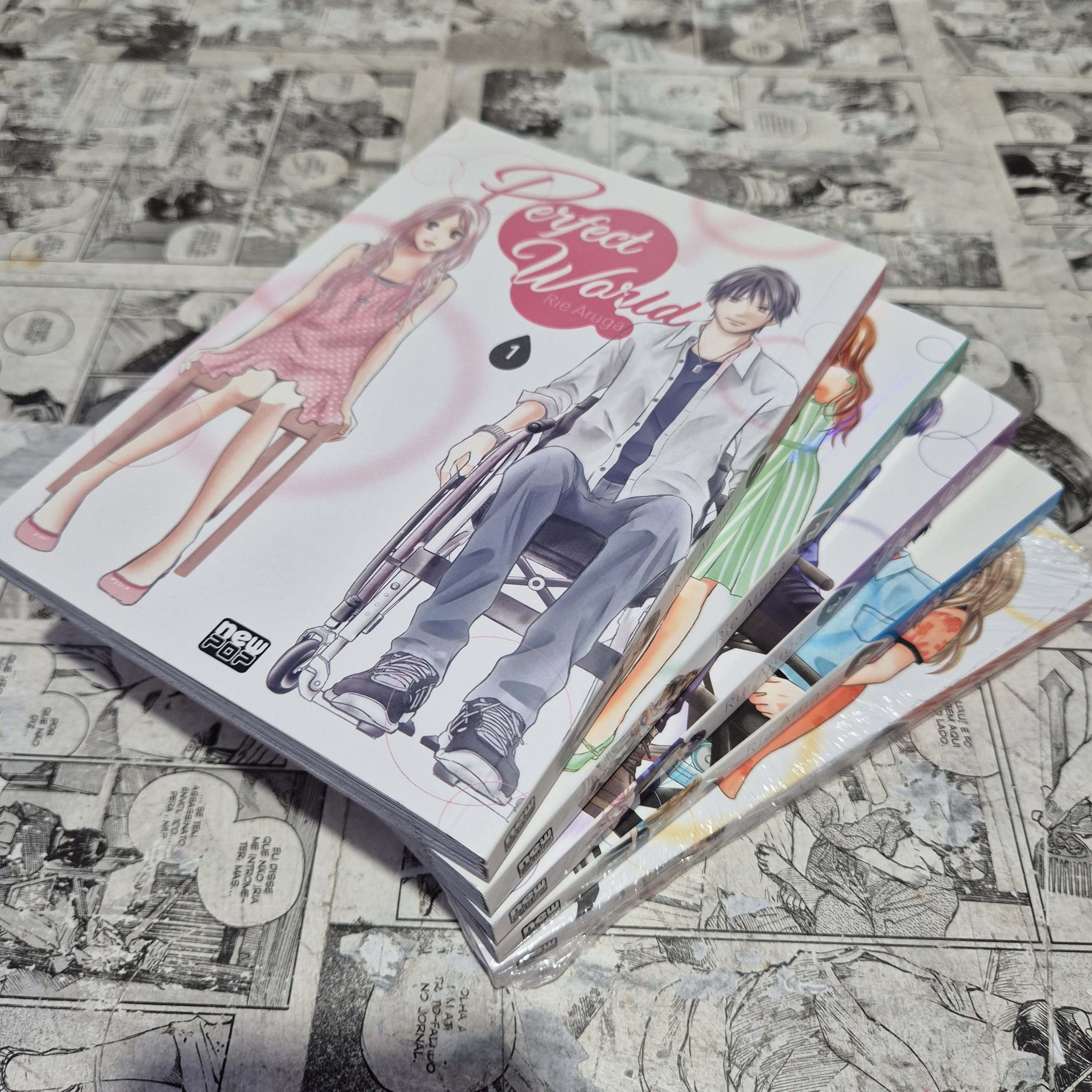 Perfect World - Vol.1 ao 5 (Lote #358)